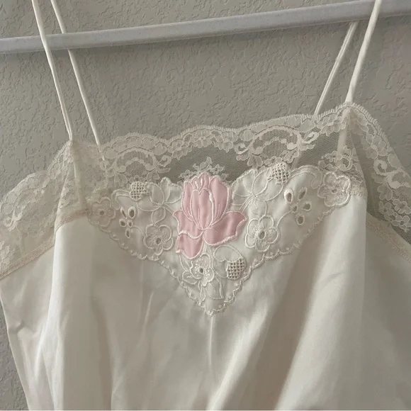 Vintage Gilead Satin Lace Romper Nightie Small Made in USA - Picture 3 of 8